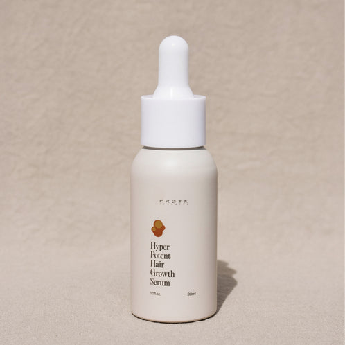 Frøya Organics Sérum Hiperpotente para el Crecimiento del Cabello en tarro de vidrio con tapa – vista frontal del sérum concentrado para el cabello